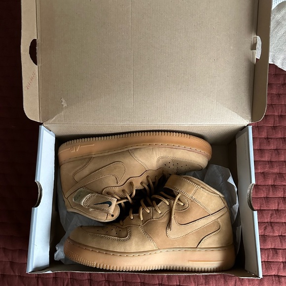 Nike Air Force 1 ‘07 Mid Flax (2014) Size 8 M - Picture 6 of 10